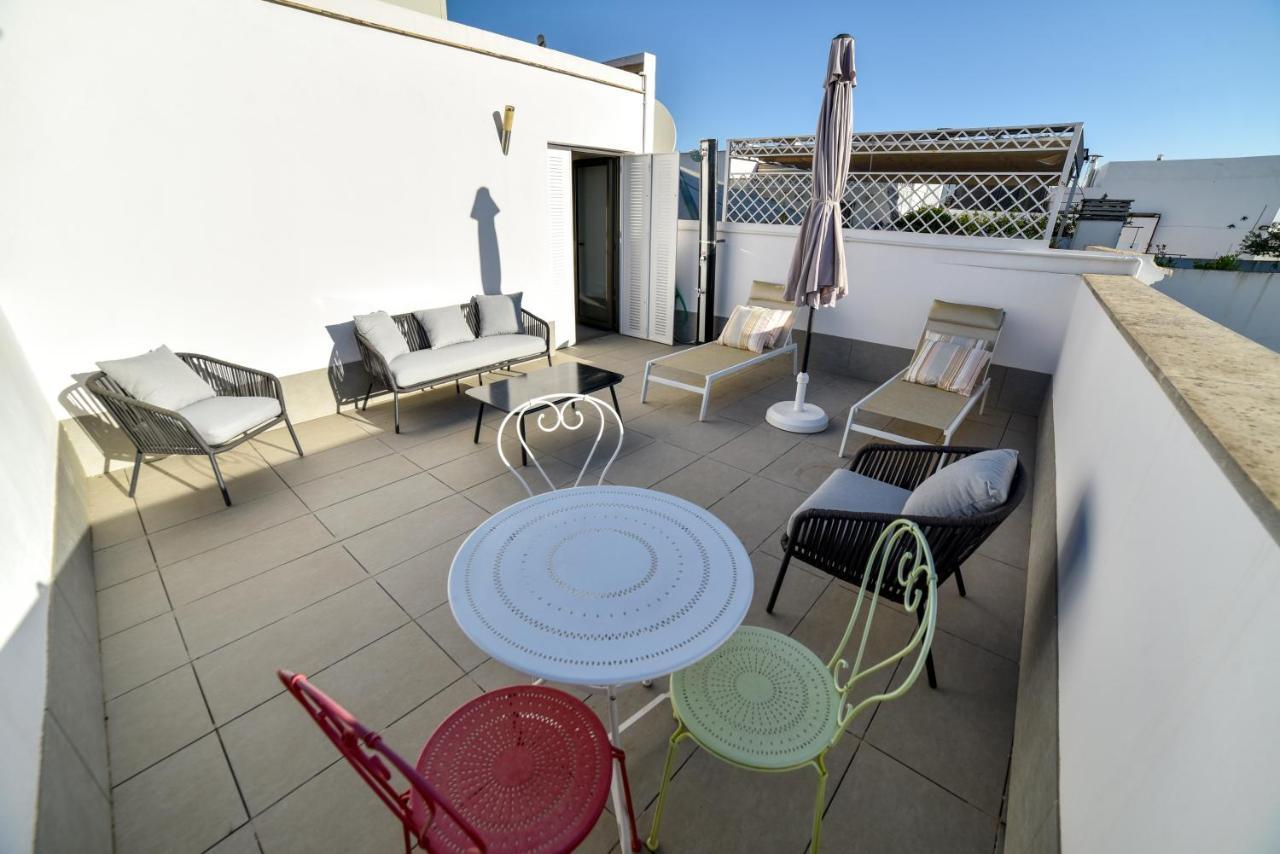 Alohamundi San Martin Apartment Севиля Екстериор снимка